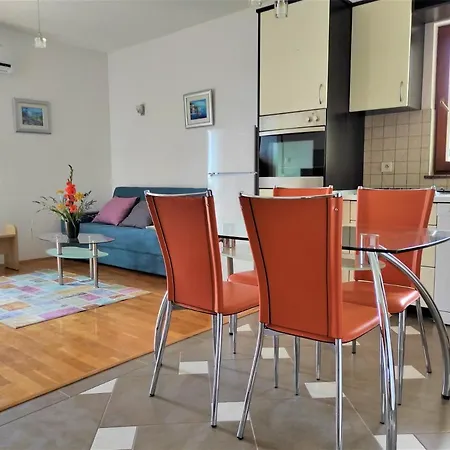 Апартаменты Biokovo Макарска